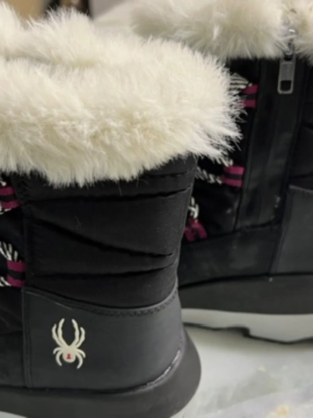 NWOT Spyder Camden Waterproof Women's Boots
